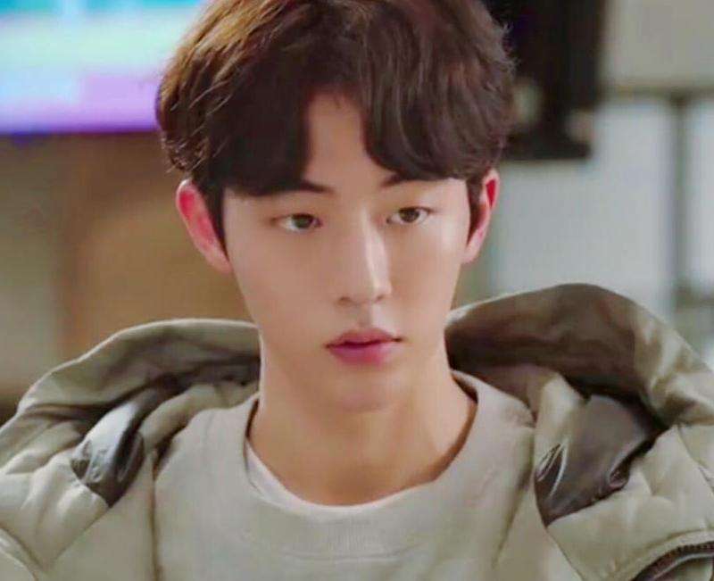 南柱赫在ins上的点赞事件